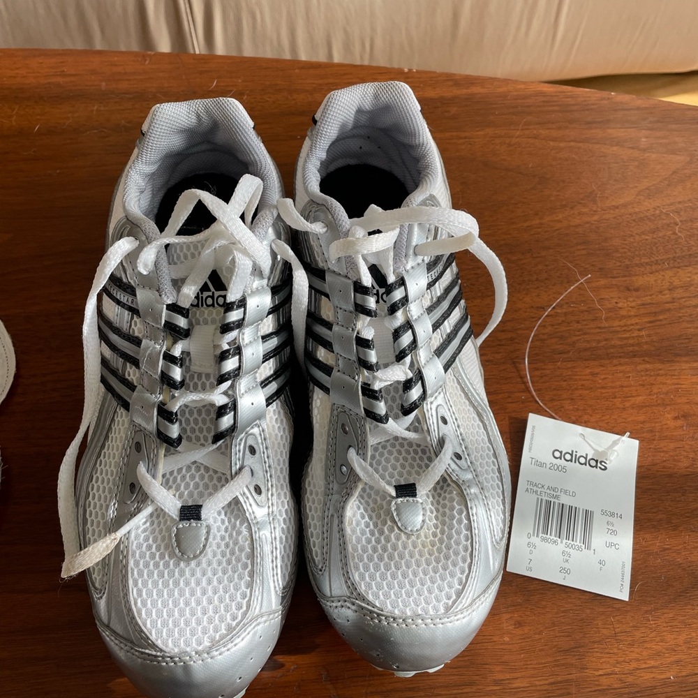 Adidas Track Spikes EU40 / US7